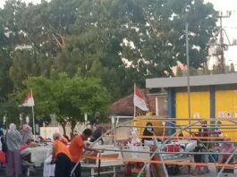 Tanggap Gempa, BPBD Lotim Bangun Tenda Darurat di RSUD Soedjono