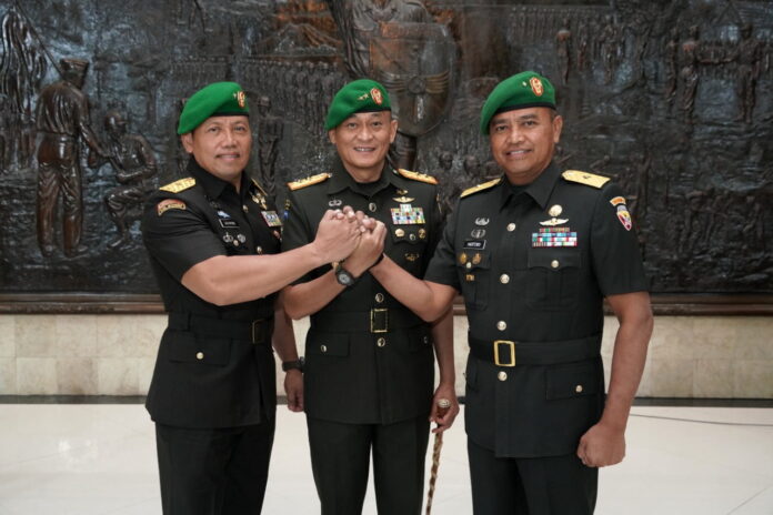 Brigjen TNI Sachono Resmi Jabat Kasdam IX/Udayana Gantikan Brigjen TNI Harfendi