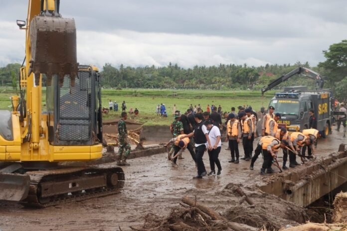 Banjir Mendoyo