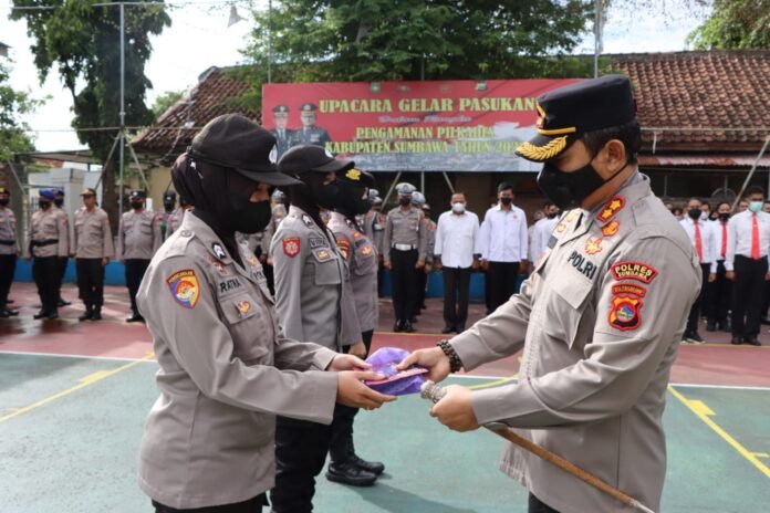 Buku Saku Anggota Polri