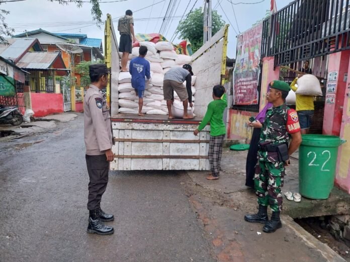 Polres Bima Distribusi Pupuk