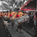 Perang Topat sebagai komoditas Pariwisata Budaya di Lingsar Kabupaten Lombok Barat