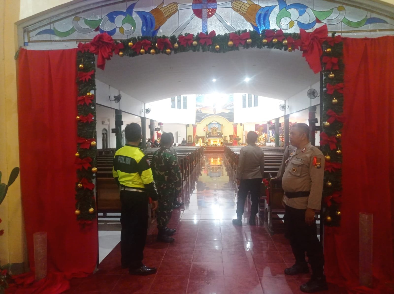 Patroli Gereja Polres Sumbawa