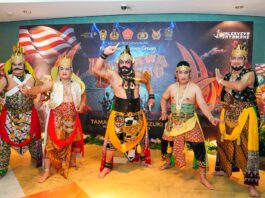 Jalin Silaturahmi, TNI-Polri dan Forkopimda NTB Nobar Wayang Orang Pandawa Boyong