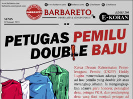 Petugas Pemilu Double Baju