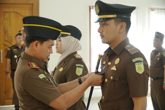 pelantikan dan serah terima jabatan