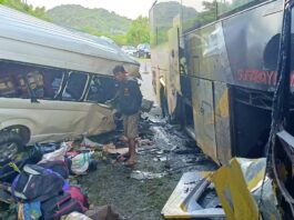 Kecelakaan Travel Pancasari Vs Bus Surabaya Indah