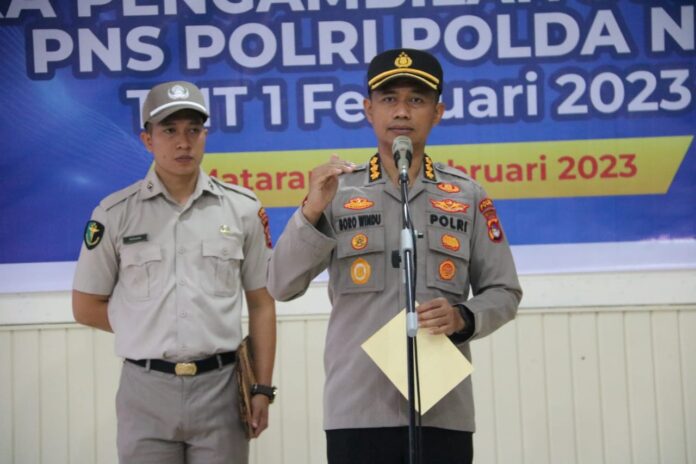 Upacara Pengambilan Sumpah Janji PNS Polri