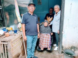Kursi Roda di Kampung Bermi