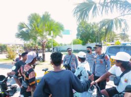 Pantai Senek Kuta Lombok Tengah