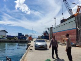 Patroli Polsek Labuhan Badas Monitoring Aktivitas Dermaga