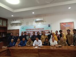 Pembinaan Kelompok Masyarakat Pengawas