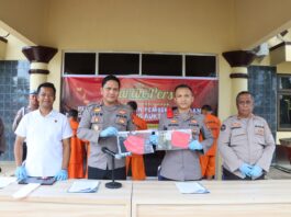 Bantu Korban Kecelakaan