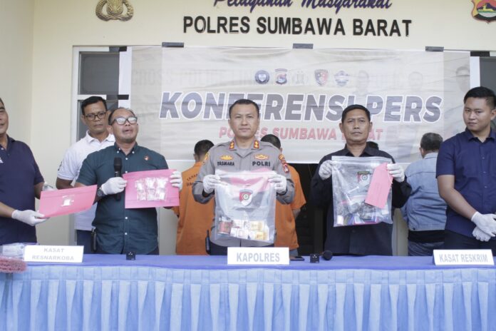 Sabu di Sumbawa Barat