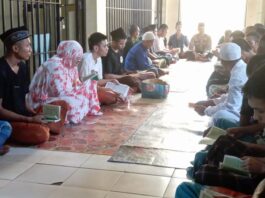 Kasat Tahti Beri Pembinaan Rohani Tahanan Polres Lombok Utara