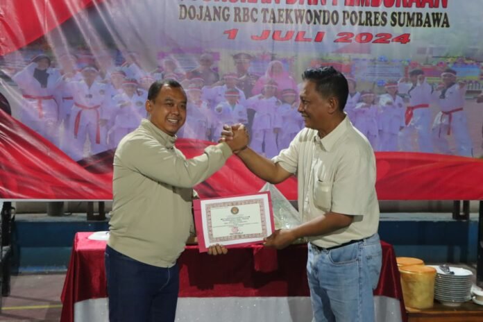 Kapolres Sumbawa Resmikan Pembukaan Dojang RBC Taekwondo Polres Sumbawa