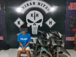 tim kaisar hitam