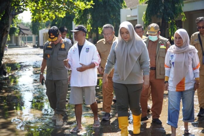 Kadis PUPR NTB Tinjau Ruas Jalan dan Jembatan Usai Banjir Terjang Mataram