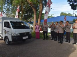 SPPG Brimob Polda NTB Salurkan Program Makan Bergizi Gratis Perdana ke Sekolah di Ampenan