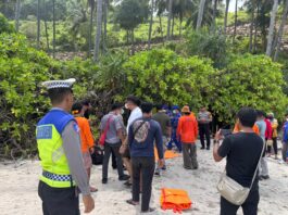pantai nipah