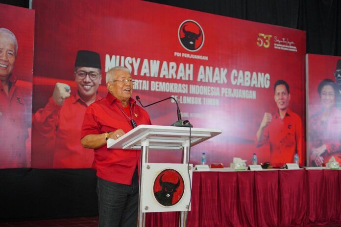 Rachmat-Hidayat-Beri-Kode-Periode-Terakhir-Pimpin-PDI-Perjuangan-NTB-di-Musyawarah-Anak-Cabang-DPC-Lotim musyawarah anak cabang