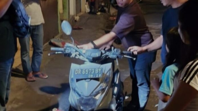 Curi Motor di Halaman Masjid Saat Korban Salat Subuh